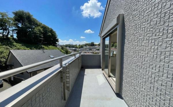 �_�ސ쌧���l�s�_�ސ��O�c��쒬�̐V�z��ˌ��Ẵo���R�j�[