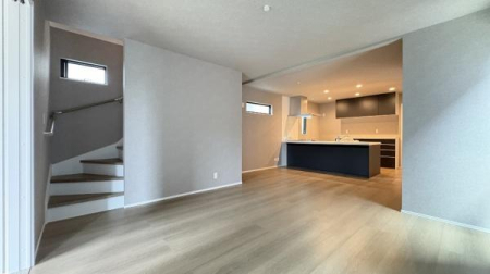 �_�ސ쌧���q�s��K��5���ڂ̐V�z��ˌ��Ẵ��r���O