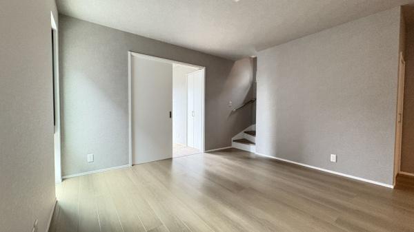 �_�ސ쌧���q�s��K��5���ڂ̐V�z��ˌ��Ẵ��r���O