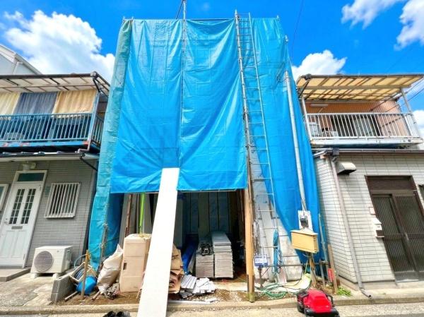 �_�ސ쌧���l�s��撆����1���ڂ̐V�z��ˌ��Ă̌��n�O�ώʐ^