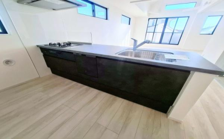 �_�ސ쌧���l�s��撆�c��5���ڂ̐V�z��ˌ��ẴL�b�`��