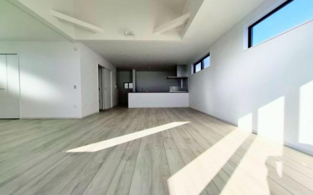 �_�ސ쌧���l�s��撆�c��5���ڂ̐V�z��ˌ��Ẵ��r���O