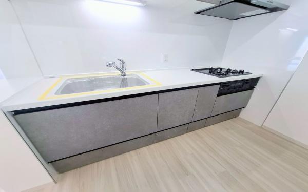 �_�ސ쌧���l�s�˒ˋ�˒˒��̒��Ã}���V�����̃L�b�`��