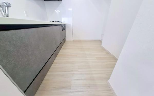 �_�ސ쌧���l�s�˒ˋ�˒˒��̒��Ã}���V�����̃L�b�`��