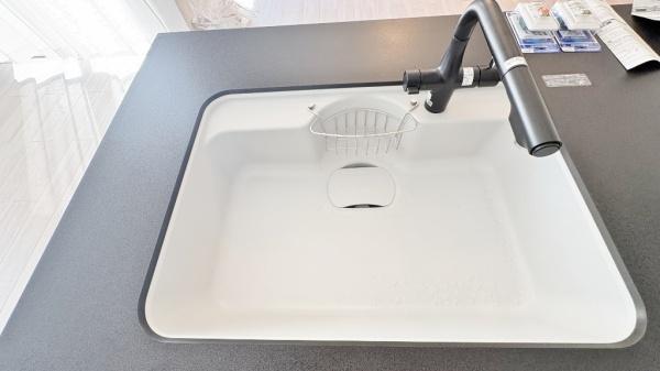 �_�ސ쌧���l�s�s�}�拍�v�ې�3���ڂ̒��È�ˌ��ẴL�b�`��