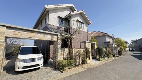 �_�ސ쌧���l�s�s�}�拍�v�ې�3���ڂ̒��È�ˌ��Ă̑O�ʓ��H�܂ތ��n�ʐ^