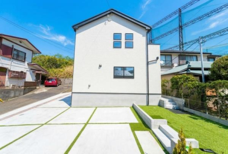 �_�ސ쌧���l�s���Z�c��3���ڂ̐V�z��ˌ��Ă̌��n�O�ώʐ^