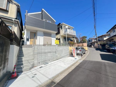 �_�ސ쌧���l�s�����А��̐V�z��ˌ��Ă̌��n�O�ώʐ^