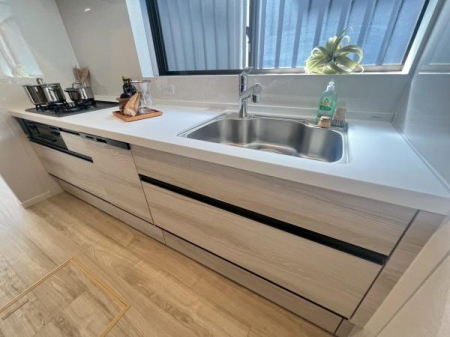 �_�ސ쌧���l�s����撷�l1���ڂ̒��È�ˌ��ẴL�b�`��