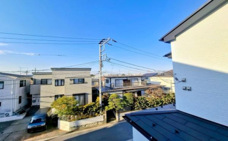 �_�ސ쌧���l�s��q�搙�c6���ڂ̐V�z��ˌ��Ă̏Z�˂���̒��]�ʐ^