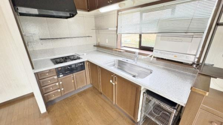 �_�ސ쌧���l�s�_�ސ�揼����3���ڂ̒��È�ˌ��ẴL�b�`��