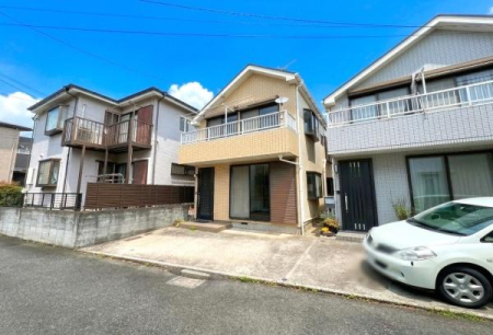 �_�ސ쌧���l�s�_�ސ��Z�p��5���ڂ̒��È�ˌ��Ă̑O�ʓ��H�܂ތ��n�ʐ^