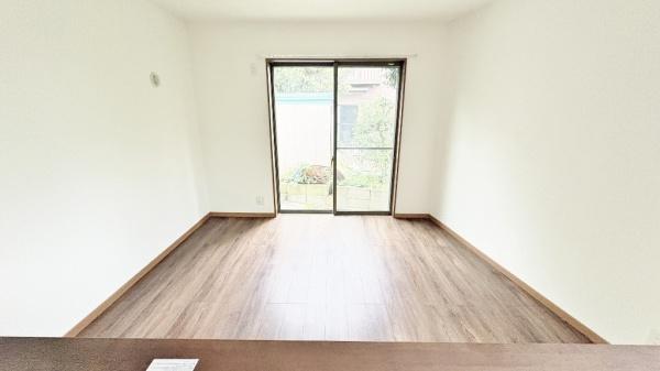 �_�ސ쌧���l�s�ߌ���n��3���ڂ̒��È�ˌ��Ẵ��r���O