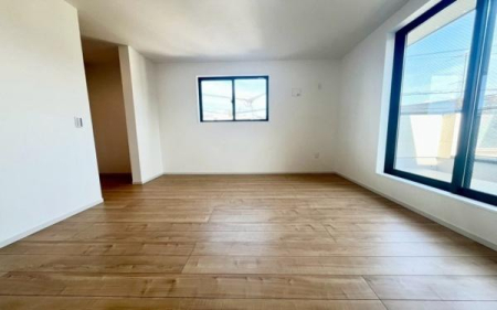 �_�ސ쌧���l�s�`�k��ݍ����̐V�z��ˌ��Ă̐Q��