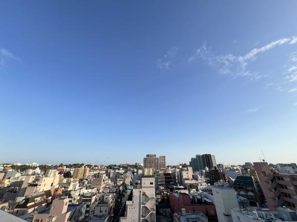 �_�ސ쌧���l�s����R�����̒��Ã}���V�����̏Z�˂���̒��]�ʐ^