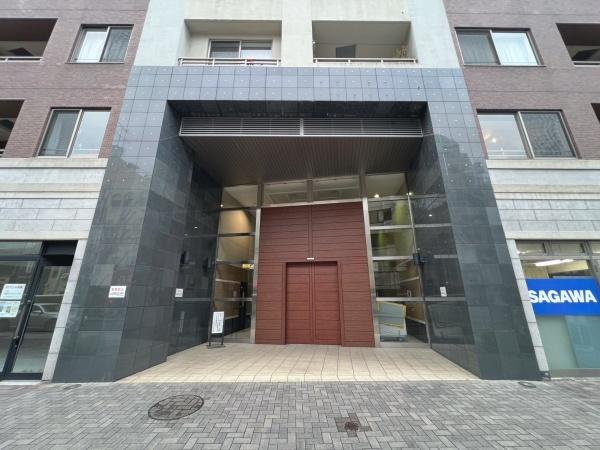 �_�ސ쌧���l�s����R�����̒��Ã}���V�����̃G���g�����X