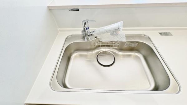 �_�ސ쌧���l�s�`�k��x�m��2���ڂ̐V�z��ˌ��ẴL�b�`��