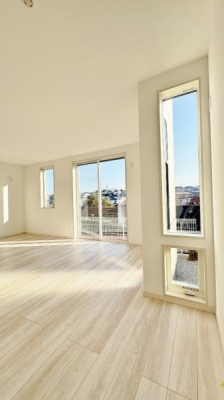 �_�ސ쌧���l�s�`�k��x�m��2���ڂ̐V�z��ˌ��Ẵ��r���O