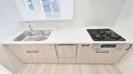 �_�ސ쌧���l�s�`�k��x�m��2���ڂ̐V�z��ˌ��ẴL�b�`��