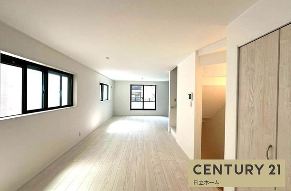 �_�ސ쌧���l�s�ߌ���{����4���ڂ̐V�z��ˌ��Ẵ��r���O