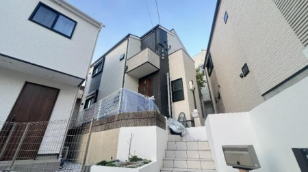 �_�ސ쌧���l�s���搼�˕���2���ڂ̒��È�ˌ��Ă̂��̑����n