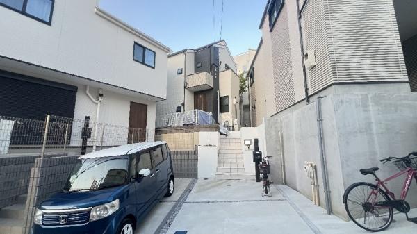 �_�ސ쌧���l�s���搼�˕���2���ڂ̒��È�ˌ��Ă̂��̑����n