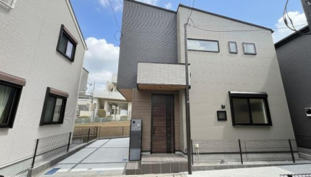 �_�ސ쌧���l�s�`������4���ڂ̐V�z��ˌ��Ă̌��n�O�ώʐ^