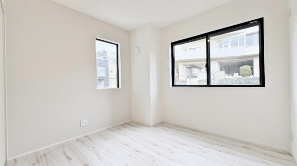 �_�ސ쌧���l�s�`������4���ڂ̐V�z��ˌ��Ă̗m��