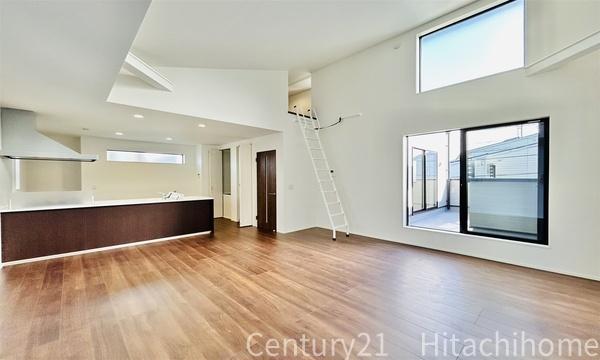 �_�ސ쌧���q�s��4���ڂ̐V�z��ˌ��Ẵ��r���O