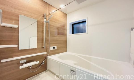 �_�ސ쌧���q�s��4���ڂ̐V�z��ˌ��Ă̗���