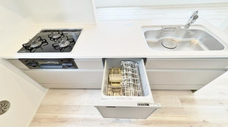 �_�ސ쌧���l�s�`������4���ڂ̐V�z��ˌ��ẴL�b�`��