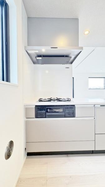 �_�ސ쌧���l�s�`������4���ڂ̐V�z��ˌ��ẴL�b�`��