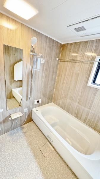 �_�ސ쌧���l�s�`������4���ڂ̐V�z��ˌ��Ă̗���