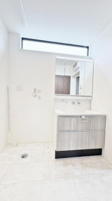 �_�ސ쌧���l�s�`������4���ڂ̐V�z��ˌ��Ă̐��ʑ�E���ʏ�