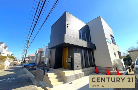 �_�ސ쌧���l�s�����x����1���ڂ̐V�z��ˌ��Ă̑O�ʓ��H�܂ތ��n�ʐ^