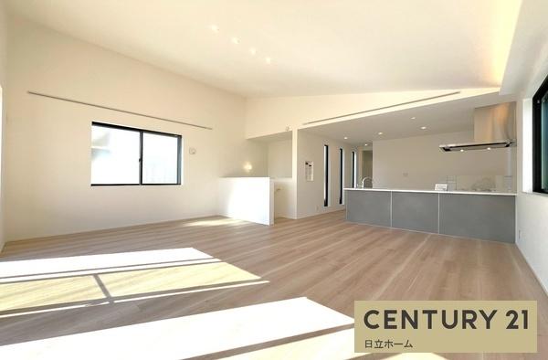 �_�ސ쌧���l�s�����x����1���ڂ̐V�z��ˌ��Ẵ��r���O