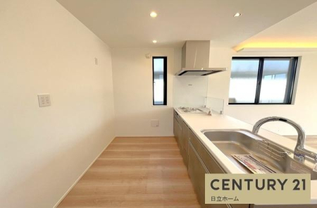 �_�ސ쌧���l�s�����x����1���ڂ̐V�z��ˌ��ẴL�b�`��