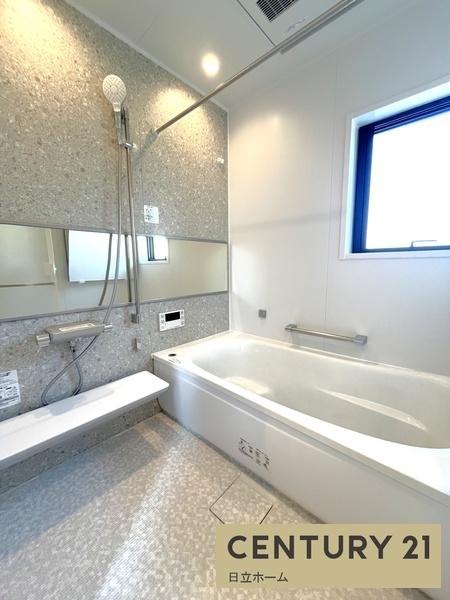 �_�ސ쌧���l�s�����x����1���ڂ̐V�z��ˌ��Ă̗���