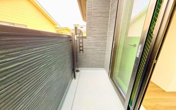 �_�ސ쌧���l�s�ۓy�P�J��a�c1���ڂ̐V�z��ˌ��Ẵo���R�j�[