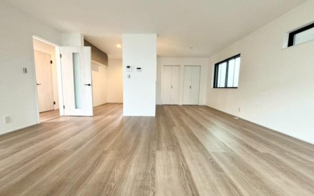 �_�ސ쌧���l�s�ۓy�P�J��a�c1���ڂ̐V�z��ˌ��Ẵ��r���O