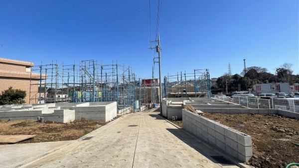 �_�ސ쌧���s�{�O�搅��3���ڂ̐V�z��ˌ��Ă̂��̑����n