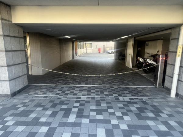 �_�ސ쌧���l�s����R�����̒��Ã}���V�����̃G���g�����X