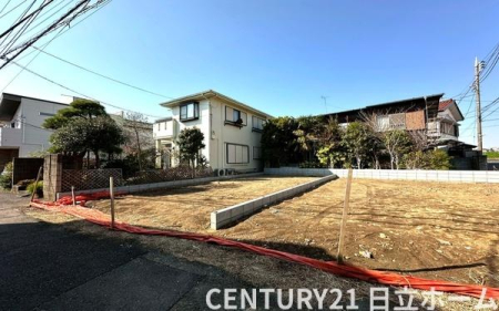 �_�ސ쌧���s�����揬���w����1���ڂ̐V�z��ˌ��Ă̂��̑����n