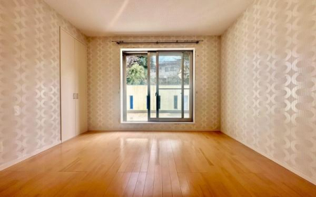 �_�ސ쌧���q�s�J�c5���ڂ̒��È�ˌ��Ă̎q������