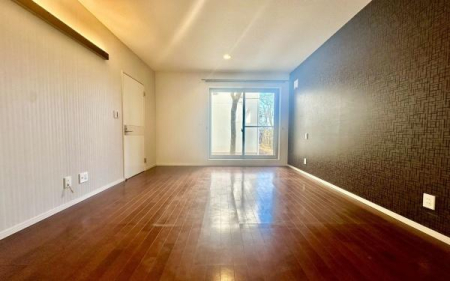 �_�ސ쌧���q�s�J�c5���ڂ̒��È�ˌ��Ă̐Q��