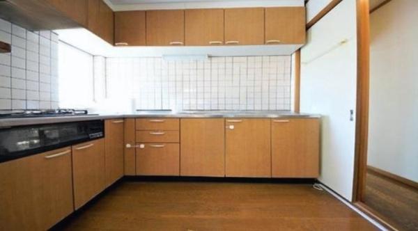 �_�ސ쌧���l�s���Z�c��1���ڂ̒��È�ˌ��ẴL�b�`��