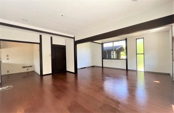 �_�ސ쌧���l�s�`�������4���ڂ̒��È�ˌ��Ẵ��r���O