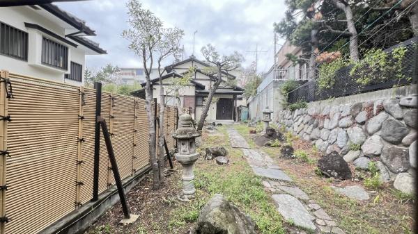 �_�ސ쌧����s�ғ�������1���ڂ̓y�n�̂��̑����n