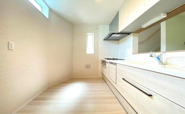 �_�ސ쌧���l�s��q�扪��3���ڂ̒��È�ˌ��ẴL�b�`��