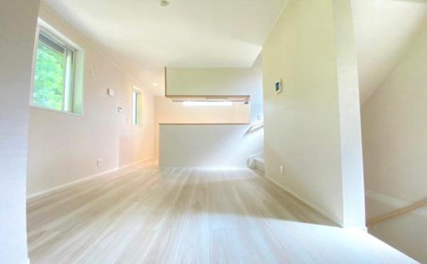 �_�ސ쌧���l�s��q�扪��3���ڂ̒��È�ˌ��Ẵ��r���O